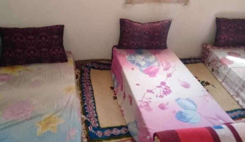 پانسیون Taghia Gîte Ahansal