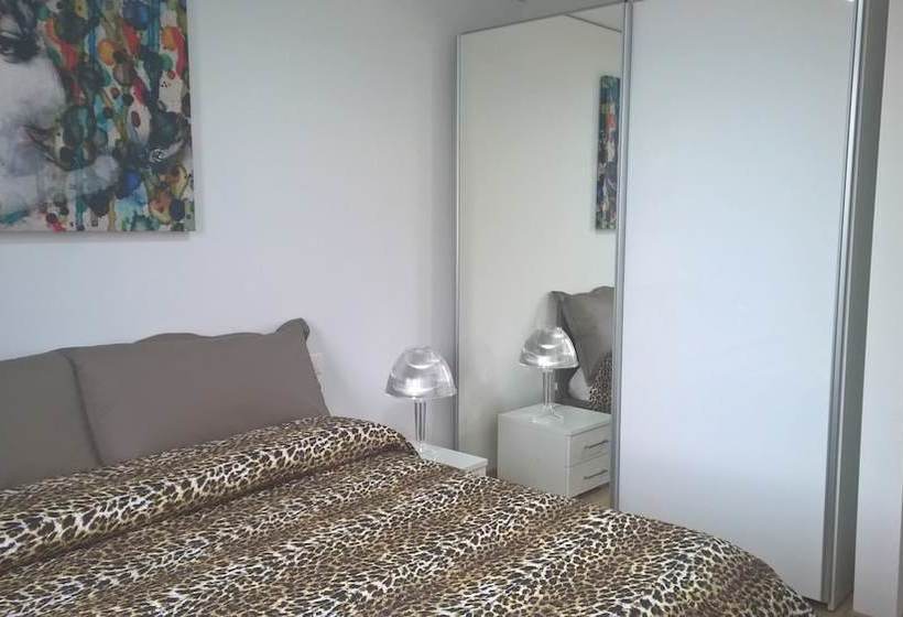 Sestri Mare 8 Superior Flat