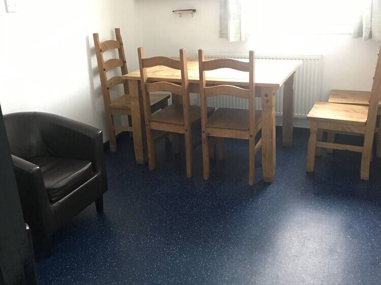 Ledgowan Bunkhouse   Hostel