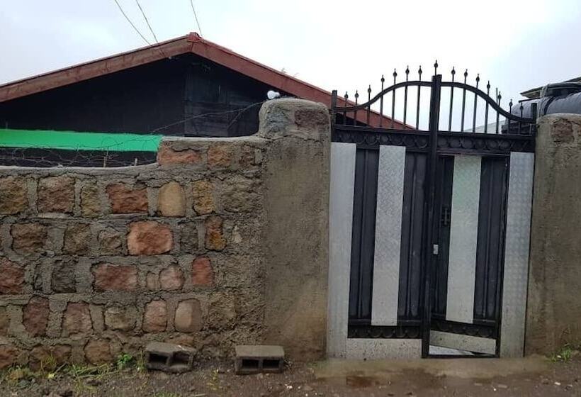 تختخواب و صبحانه Abrham Lalibela Home Stay