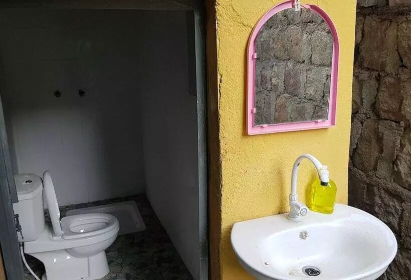 تختخواب و صبحانه Abrham Lalibela Home Stay