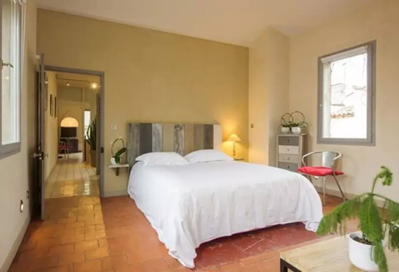 ベッドアンドブレックファースト Chambres D Hôtes Maison Rabanel