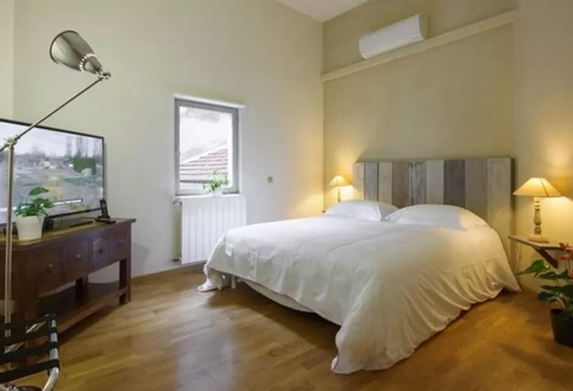 ベッドアンドブレックファースト Chambres D Hôtes Maison Rabanel