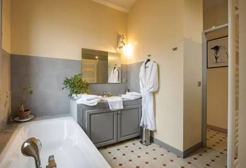 ベッドアンドブレックファースト Chambres D Hôtes Maison Rabanel