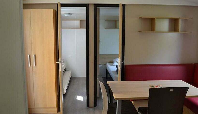 בית מלון כפרי Camping L évasion   Mobilhomes