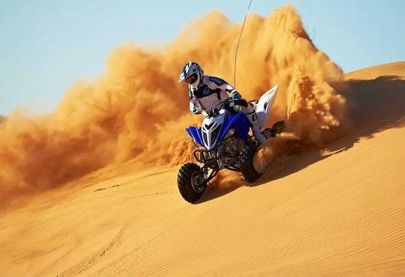 ホテル Desert Bivouac