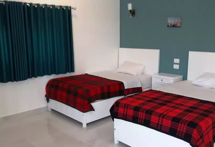 هتل Luxury Senmut Apartments
