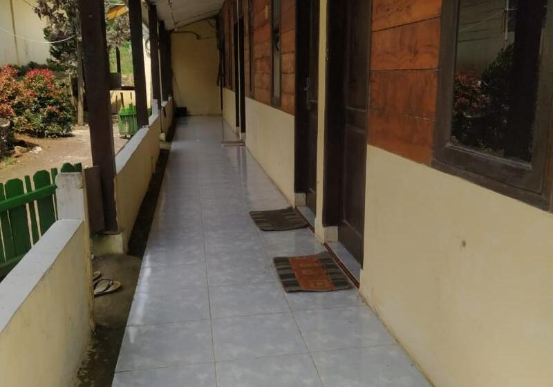 فندق Penginapan Imanuel Lau Gara By Zuzu