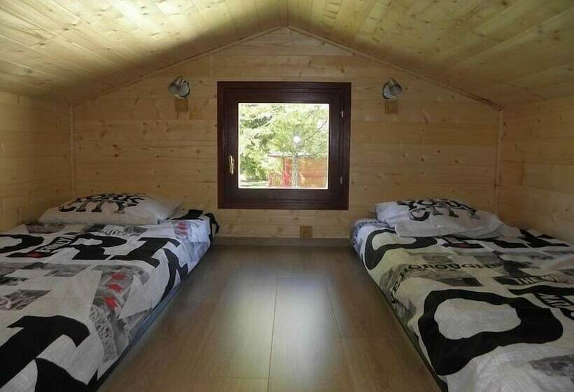 Отель Provence Roulottes