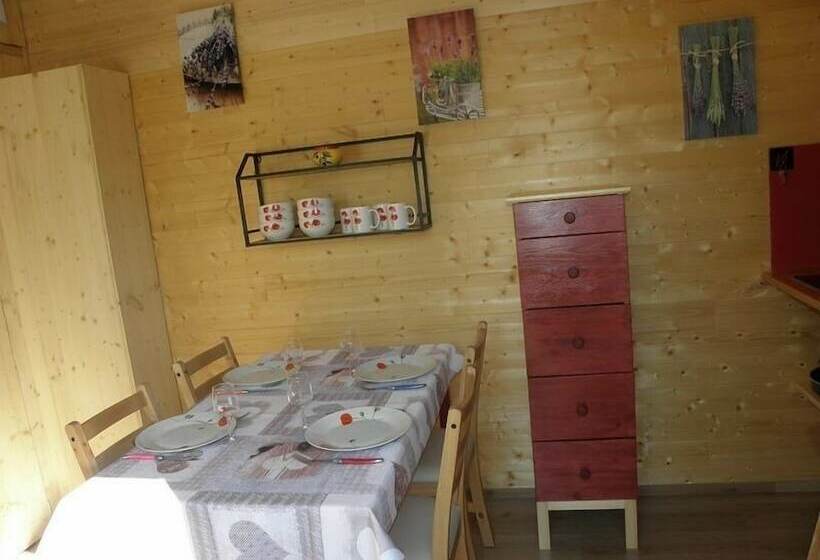 Отель Provence Roulottes