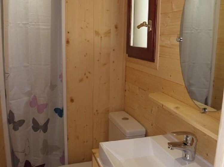 Отель Provence Roulottes