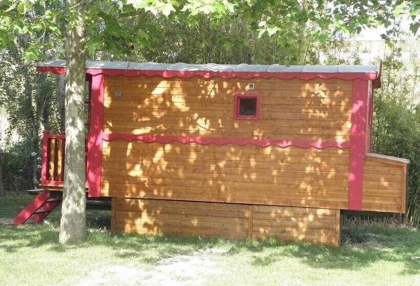 Отель Provence Roulottes