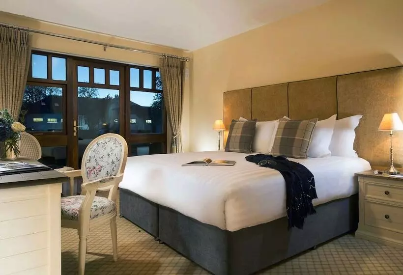 Hotelli The Lodges At Kilkea Castle