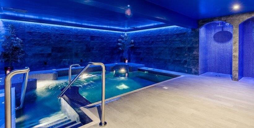 בית מלון כפרי The Lodges At Kilkea Castle