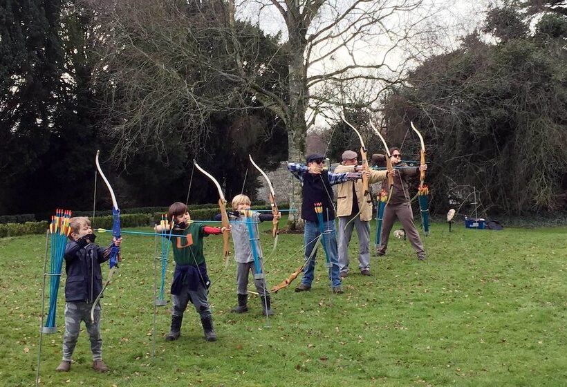 בית מלון כפרי The Lodges At Kilkea Castle