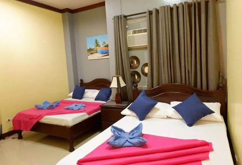 Hotelli The Runway Inn  Mactan Cebu