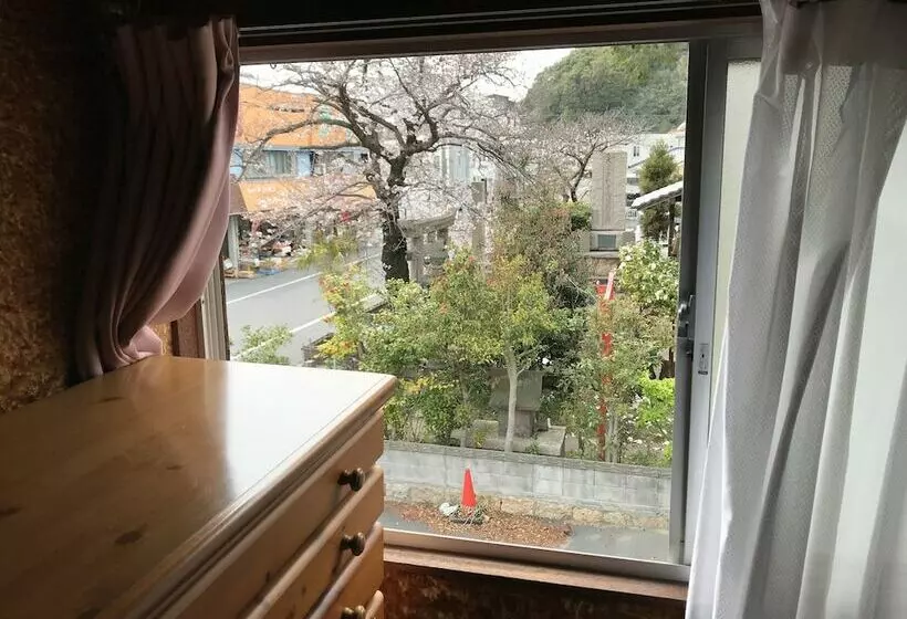 ペンション Guesthouse Roberto Uno