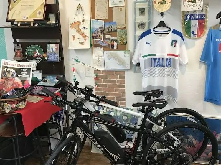 ペンション Guesthouse Roberto Uno