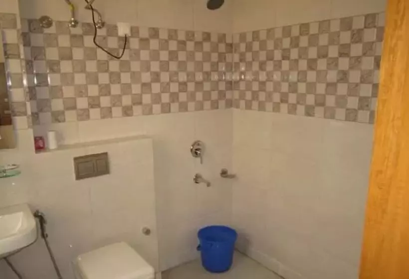 Pension Tarang Residency