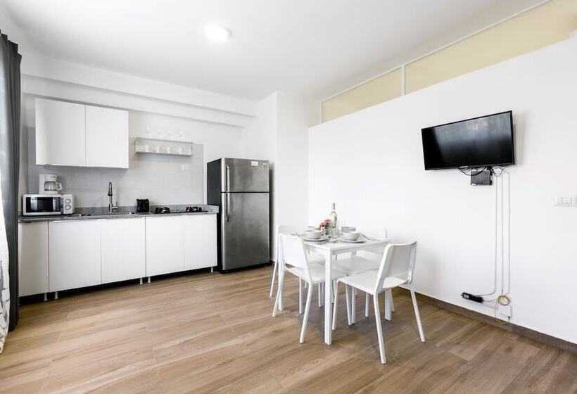 Rooftop Pool Studios Suites Ducassi Deluxe Hotel Beach Club & Spa