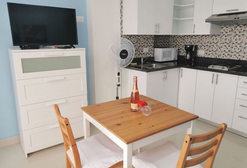 Rooftop Pool Studios Suites Ducassi Deluxe Hotel Beach Club & Spa