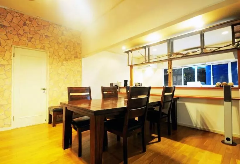 Cottage 2288