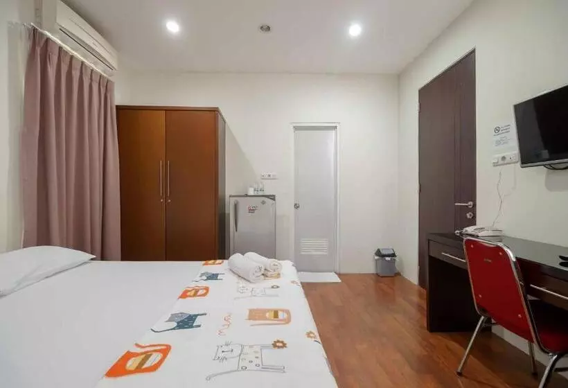 ホテル Avalon Karawaci Mitra Reddoorz