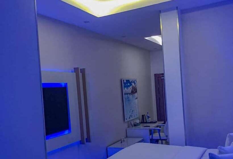 هتل Dreams By Dv8