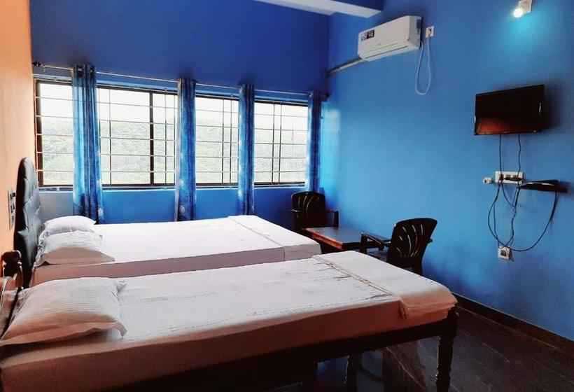 בית מלון כפרי Gokarna International Beach Resort