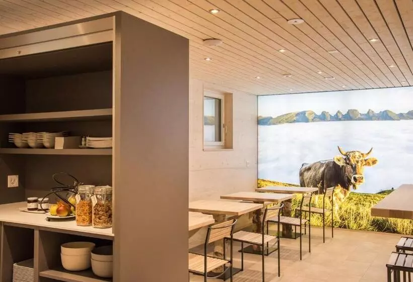 Hotelli Kronelodge   Self Check In