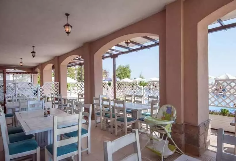 هتل Oasis Del Mare