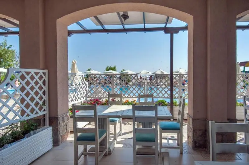 هتل Oasis Del Mare