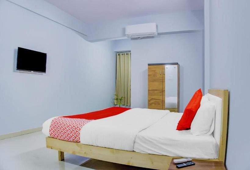 فندق Oyo 75173  Regency