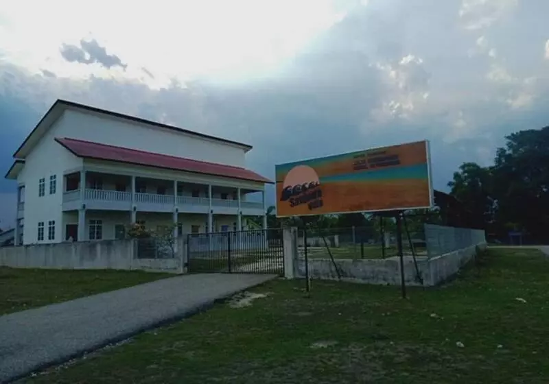 Hotelli Oyo 90135 Saujana Villa Cherok Paloh