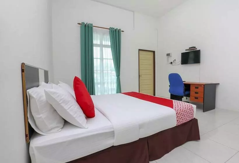 Hotelli Oyo 90135 Saujana Villa Cherok Paloh