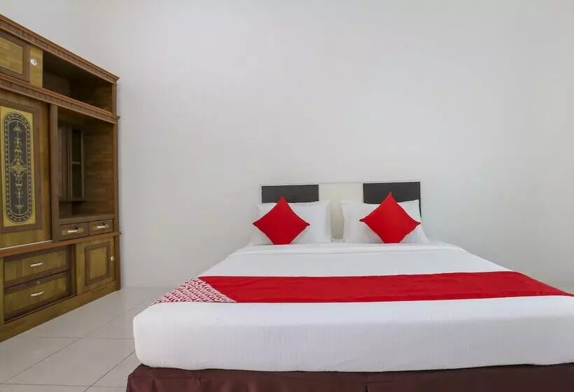 Hotelli Oyo 90135 Saujana Villa Cherok Paloh