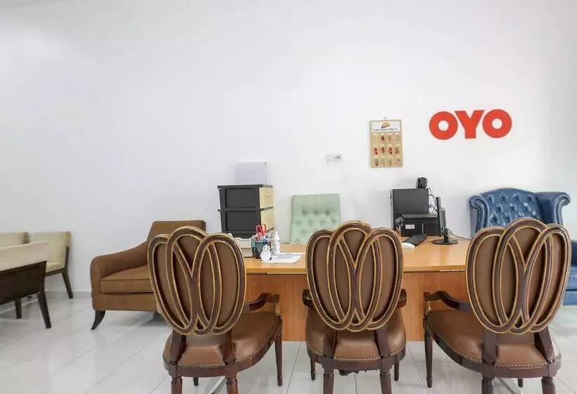 Hotelli Oyo 90135 Saujana Villa Cherok Paloh