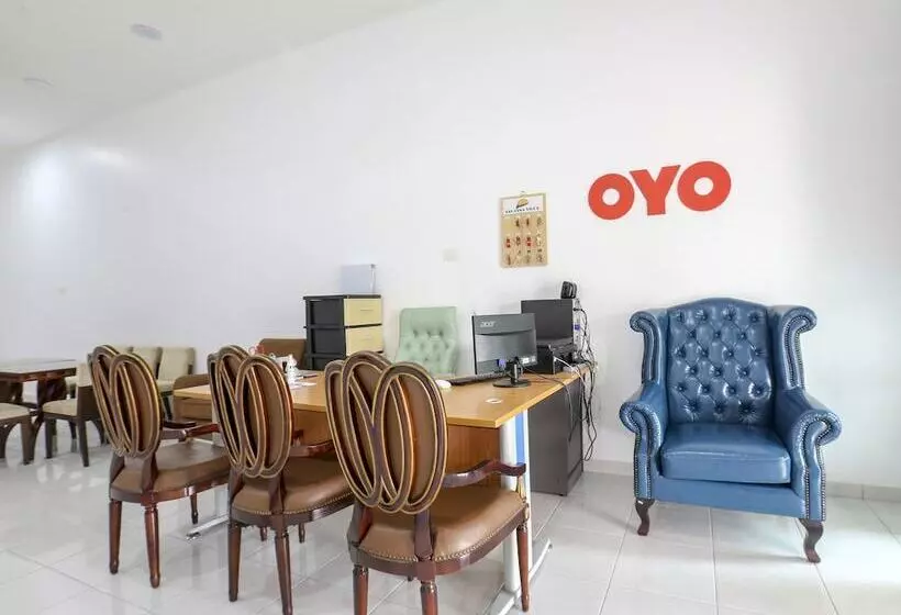 Hotelli Oyo 90135 Saujana Villa Cherok Paloh