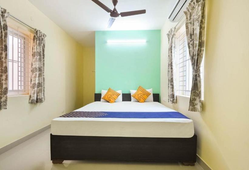 Hotel Spot On 76330 Apple Park Inn