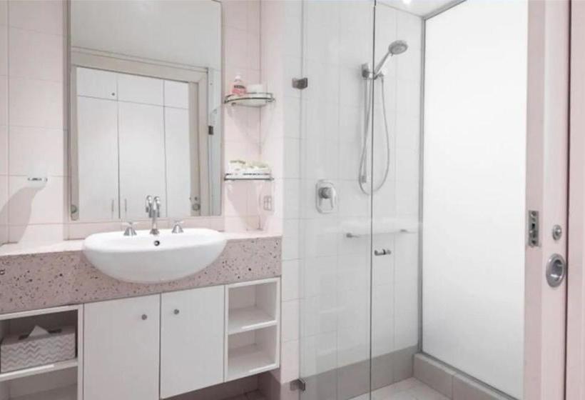 فندق The Beach Club Premium Private Apartments