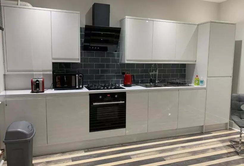 The Luxe Apartments   Burton Upon Trent   Short & Long Stay Luxury Accommodation