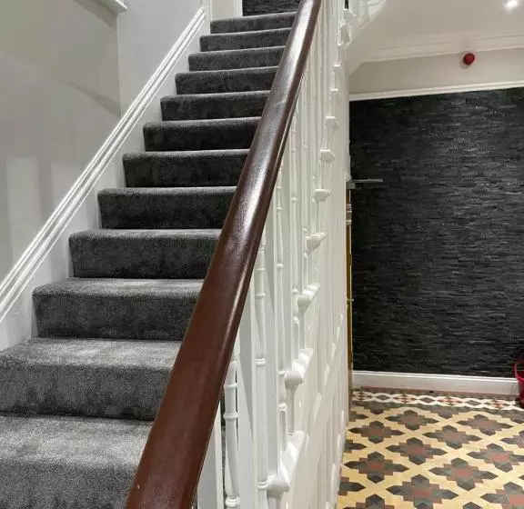 The Luxe Apartments   Burton Upon Trent   Short & Long Stay Luxury Accommodation