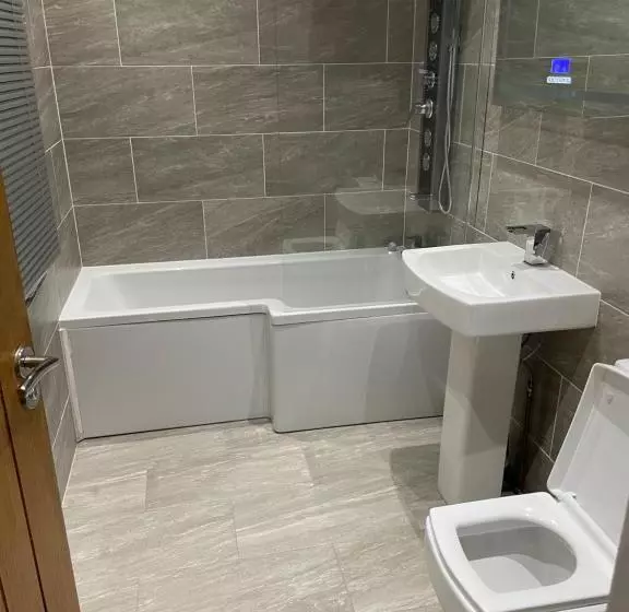 The Luxe Apartments   Burton Upon Trent   Short & Long Stay Luxury Accommodation
