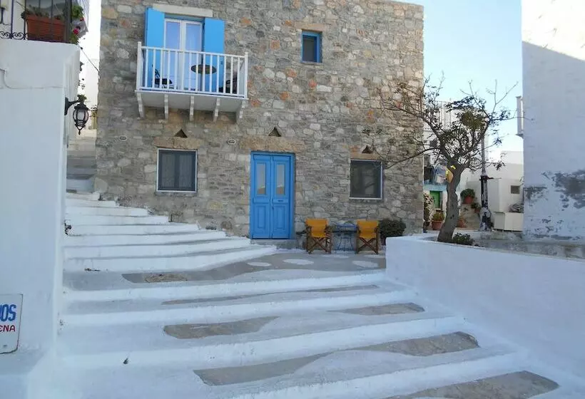 Pension (Hôtel basse catégorie) Popi Studios