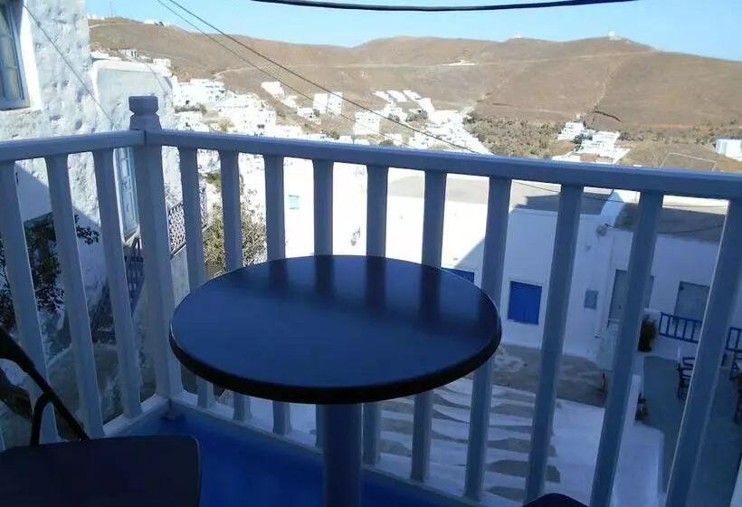 Pension (Hôtel basse catégorie) Popi Studios