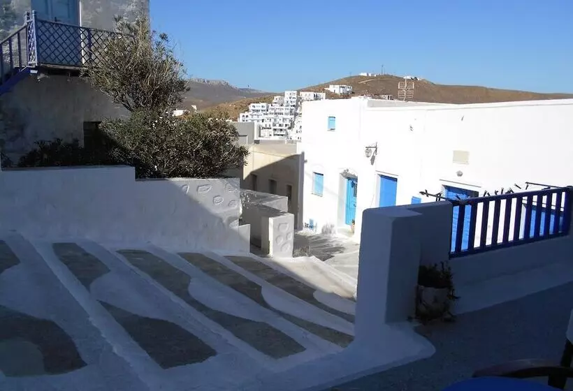 Pension (Hôtel basse catégorie) Popi Studios