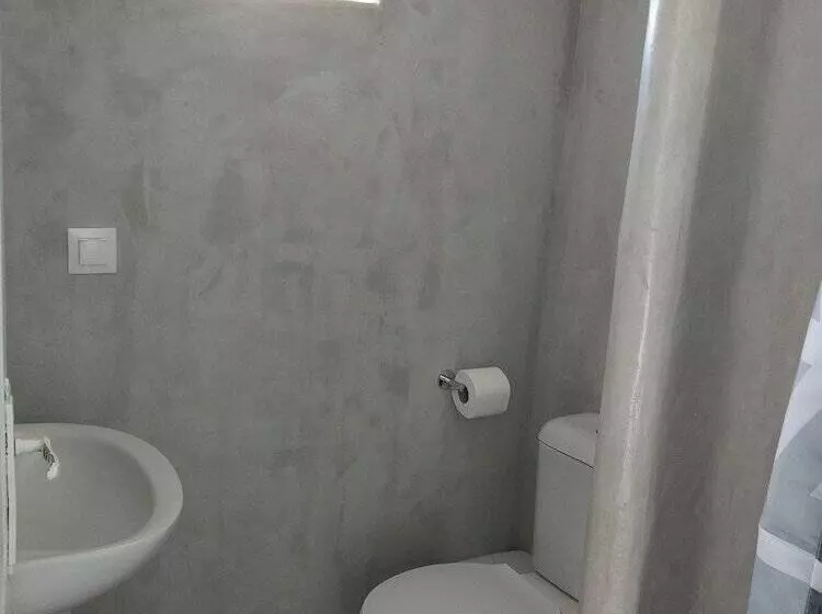 Pension (Hôtel basse catégorie) Popi Studios