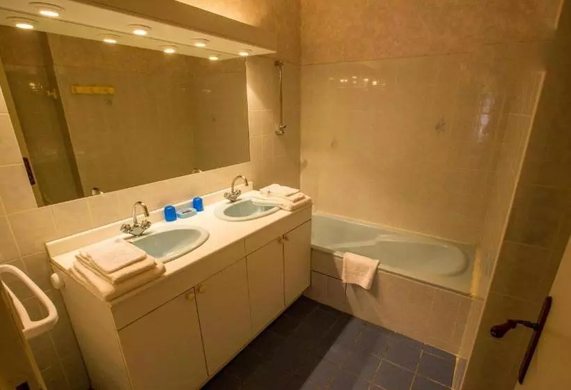 ベッドアンドブレックファースト Chambres Et Table D Hôtes   Domaine De Bardenat