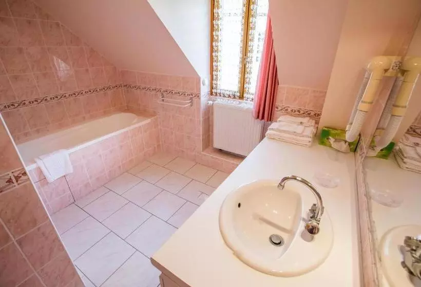 ベッドアンドブレックファースト Chambres Et Table D Hôtes   Domaine De Bardenat