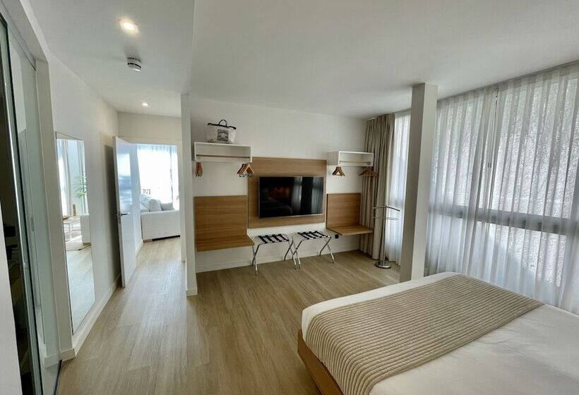 هتل Emblemático Hi Suites